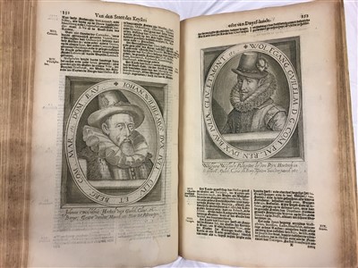 Lot 2 - Avity (Pierre d'). Wereld Spiegel, 1st edition in Dutch, Amsterdam, 1621