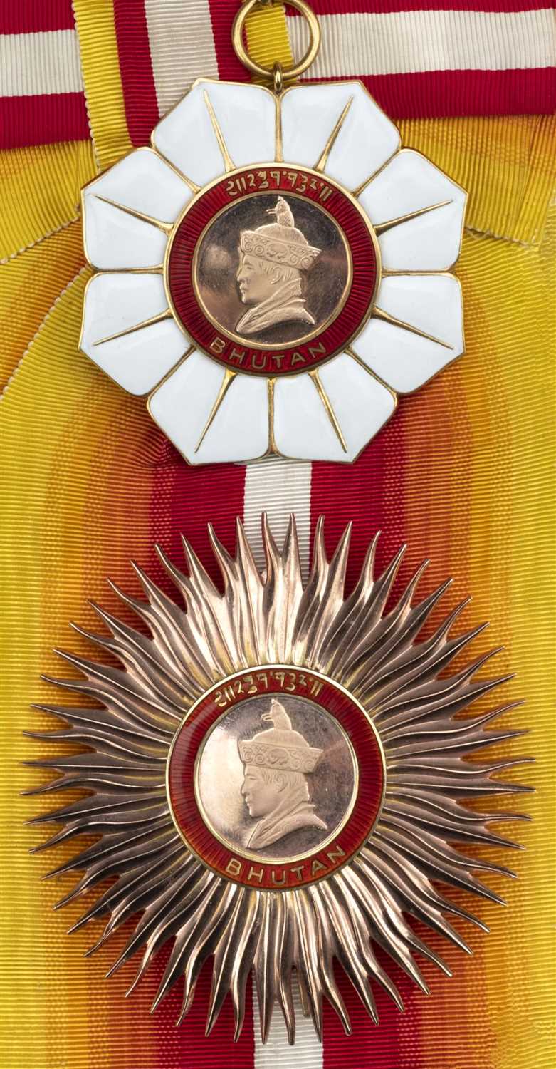Lot 207 - Bhutan, Kingdom. Royal Oder of Bhutan, neck badge and breast star