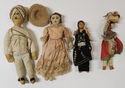 Lot 480 - Dolls. A primitive wooden doll on plinth, possibly South American, 19th century