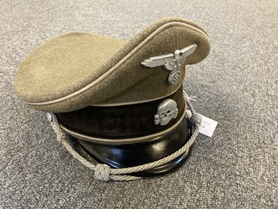 Lot 433 - Third Reich. WWII SS Officer's visor