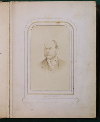 Lot 21 - Cartes de Visite. 17 Victorian albums, circa 1860s/1880s