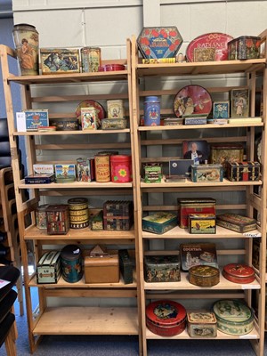 Lot 41 - Advertising Tins. Huntley & Palmers and others