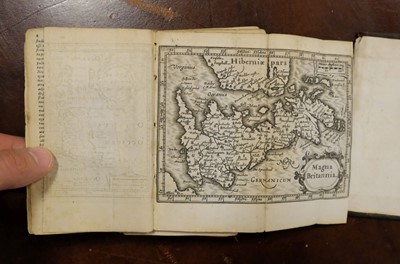 Lot 39 - Camden (William).