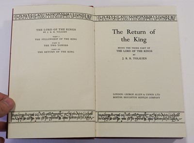 Lot 972 - Tolkien (J.R.R.) Lord of the rings 3 volumes mixed impressions 500-800