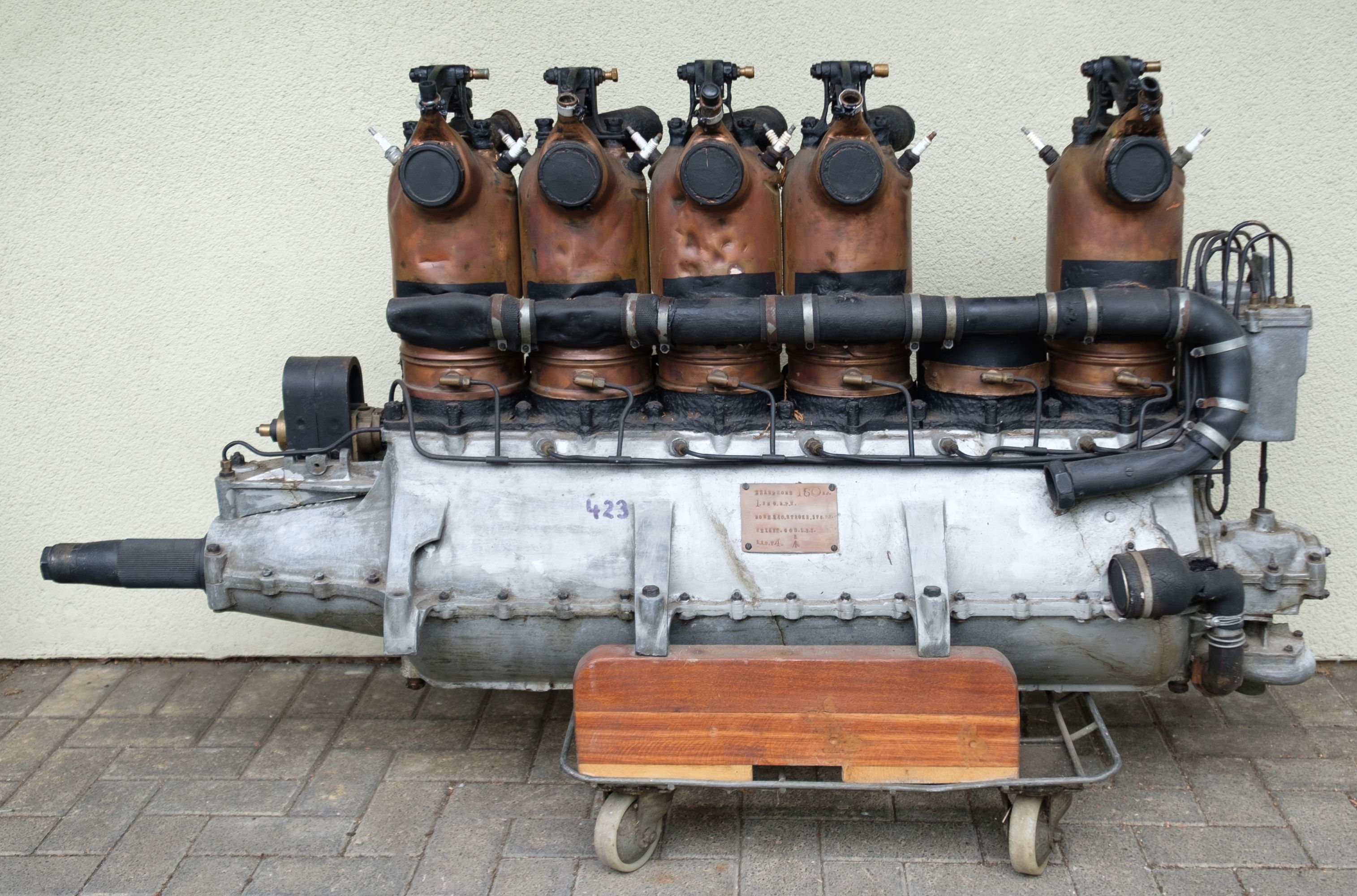 Lot 46 - Aero engine. A WWI Beardmore 160 HP