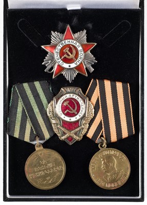 Lot 647 - Russian Medals. WWII group to Lieutenant V.S. Krivornchko, machine gun platoon leader