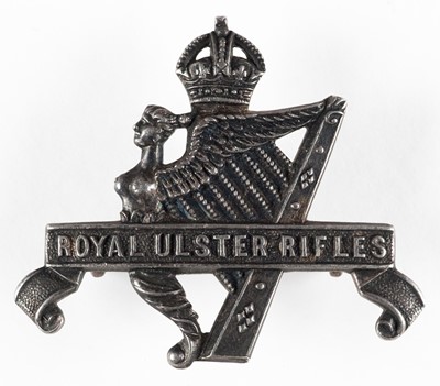 Lot 478 - Royal Ulster Rifles. A WWII silver 'Airborne' Officer's cap badge