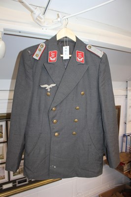 Lot 163 - Luftwaffe. A WWII German Signals Corps man's tunic