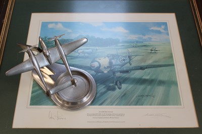 Lot 162 - Lockheed P-38 Lightning. A good WWII period aluminium desktop model