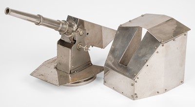 Lot 474 - Royal Navy. A fine presentation model of a naval turret gun, early 20th century