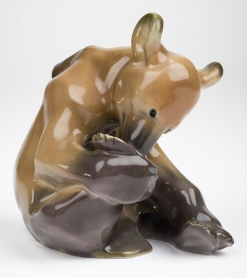 Lot 377 - Allach Porcelain Manufactory. A porcelain bear, circa 1936, model 32 by Wilhelm Zügel