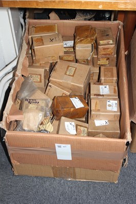 Lot 221 - Aircraft spares. A good collection of 1950s aircraft dials and instruments