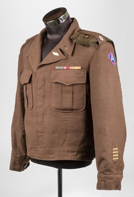 Lot 379 - American uniform. A WWII United States Army uniform attributed to Lieutenant Colonel Delk Oden